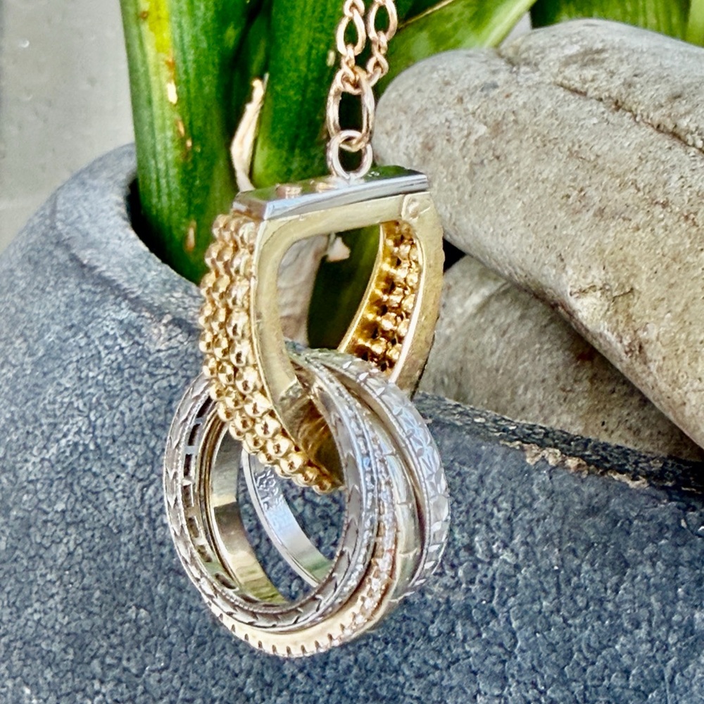 18k charm holder - Picture 11 of 13
